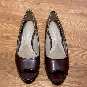 Naturalizer Maroon Pump